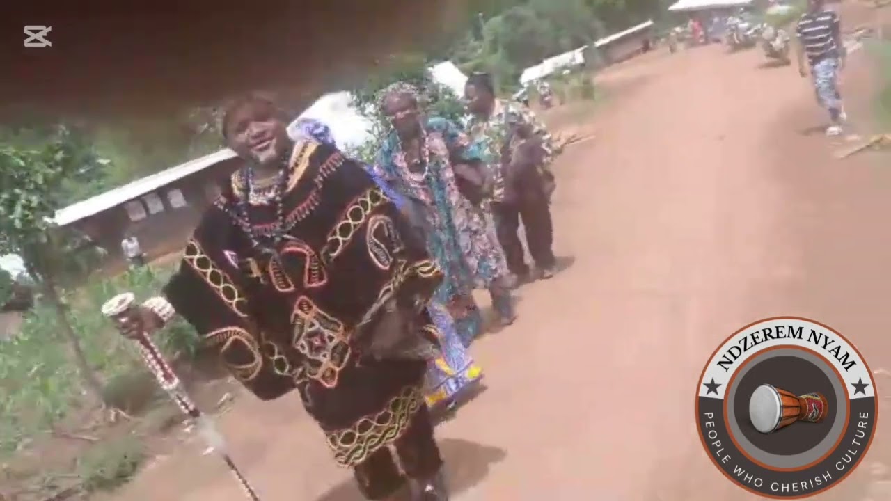 His Royal majesty Fon mormah 111of Ndzerem Nyam paid a courtesy visit to Nkiii a quarter in