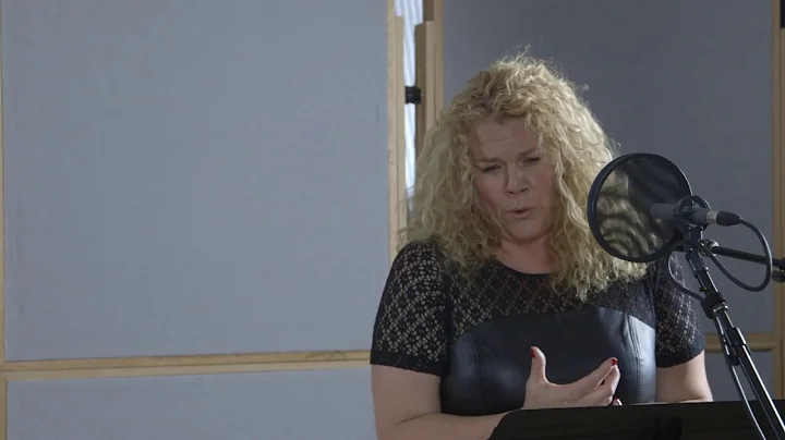 Michelle DeYoung sings Mahler Ich bin der Welt at ...