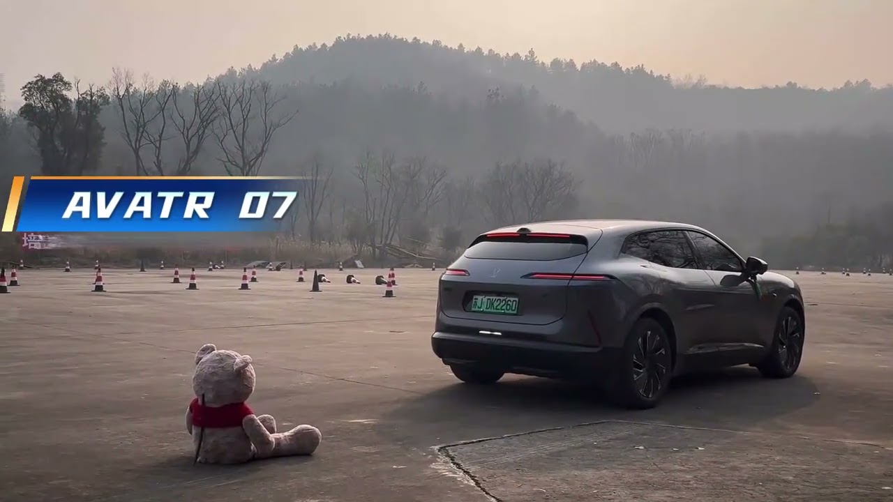 Comparison of Rearward AEB Emergency Braking Tests for Electric Vehicles in Different Countries