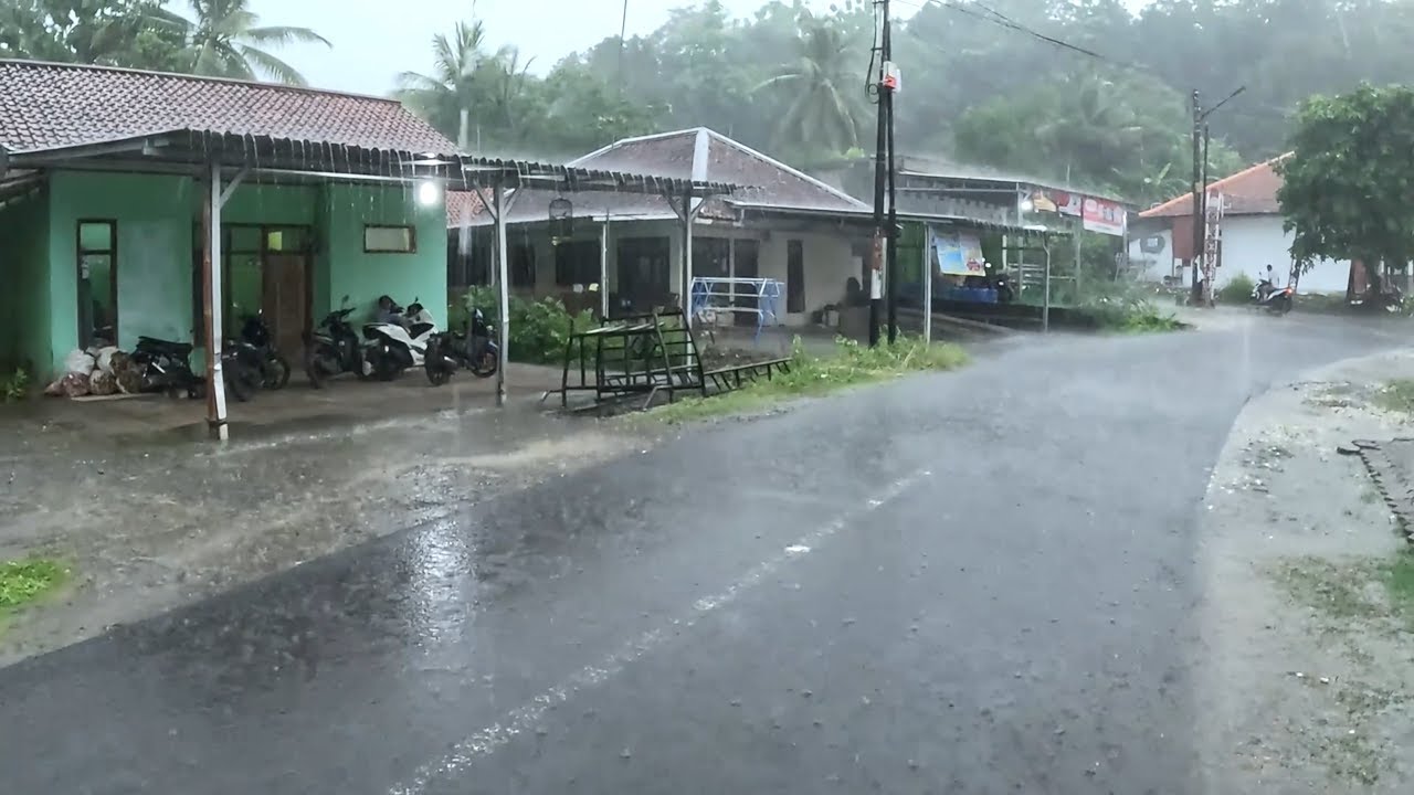 Walking Alone in Village During Heavy Rainstorm with Intense Wind and Deep Thunder ASMR 4K Video 10