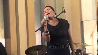 Mau Marcelo - Neither One Of Us
