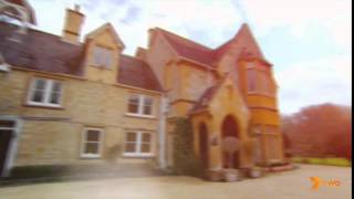 7Two Escape To The Country Signpost - 02.10.2015