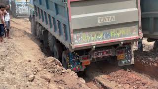 Indian Truck Driving On Mud Road - Entertainment World.