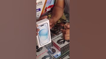 iPhone vs. Android #video #viral #trending #shortfeed #short #reels