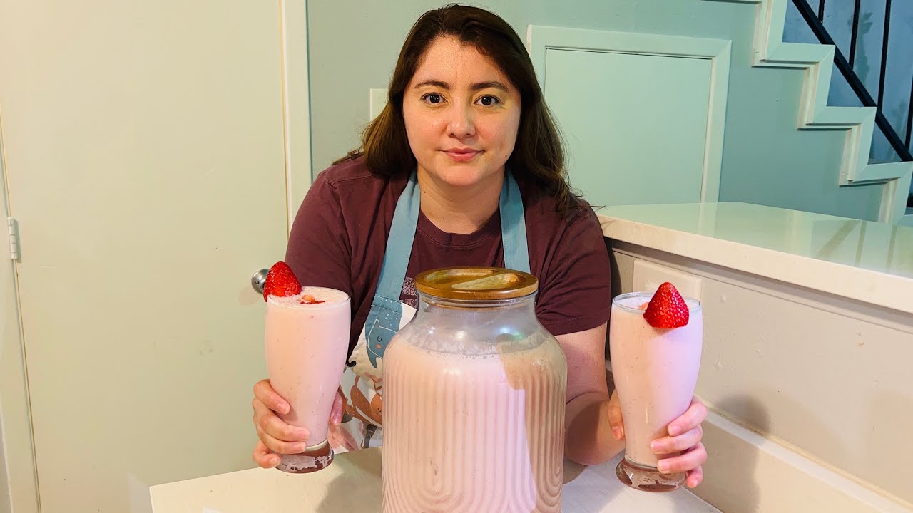 Agua De Fresa Cremosa