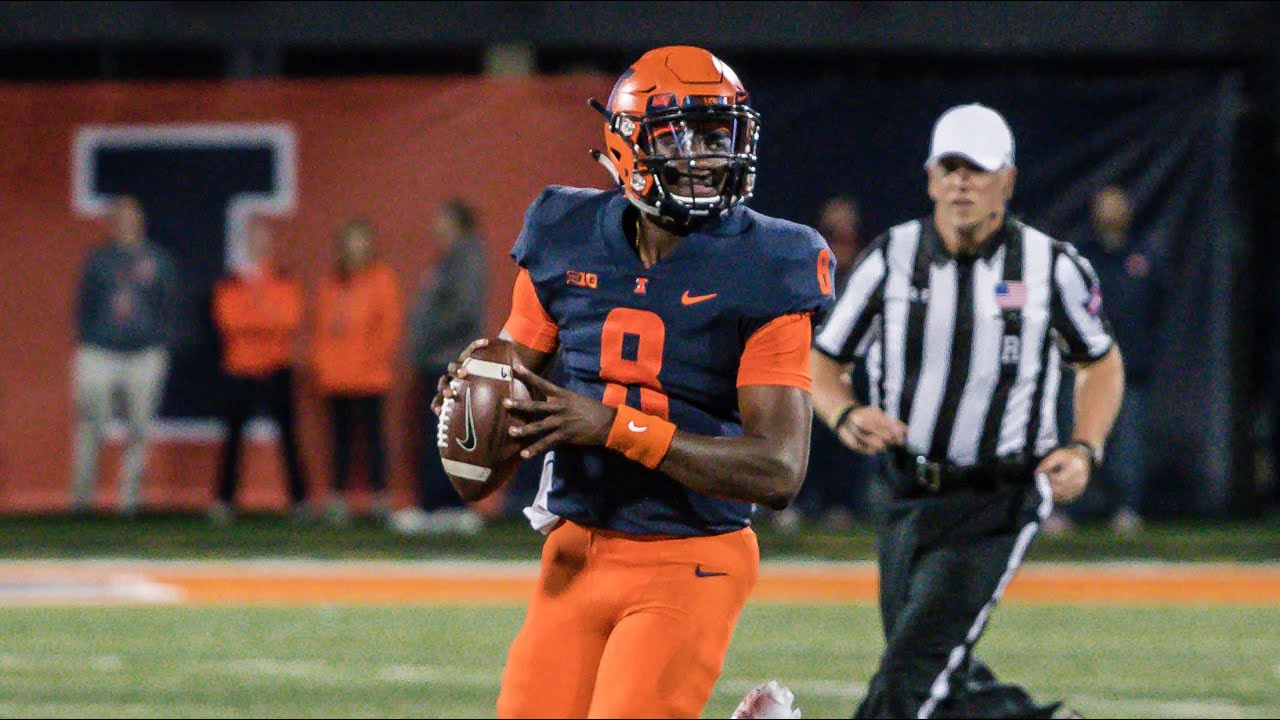 Freshman QB M.J. Rivers II Making Plays in Illini Debut - YouTube