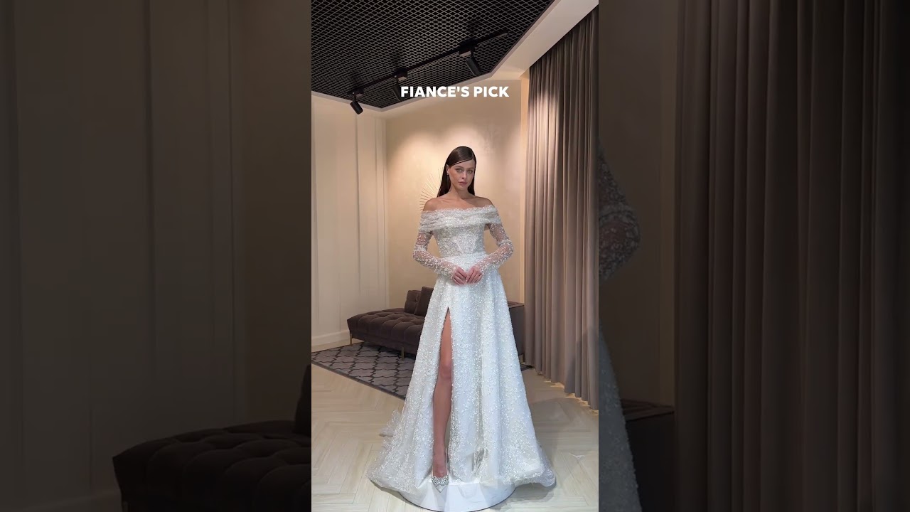 Eva Lendel / My support team choose me a wedding dress 🫶🏼 