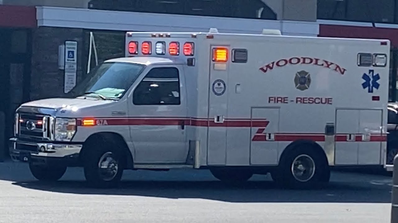 Woodlyn Volunteer Fire Company Ambulance 67A Responding 101822 YouTube