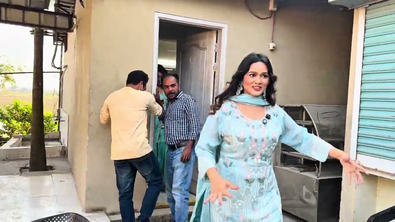 First time brand photoshoot excitement (Daily-Vlog)-Simrin Designer's Choice 