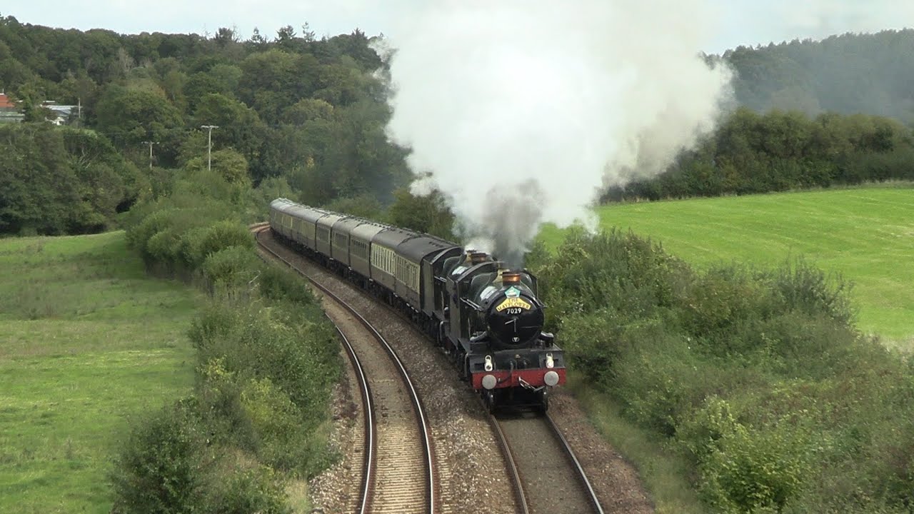 7029 & 5043 tackle Devon Banks | The Mayflower (4K)