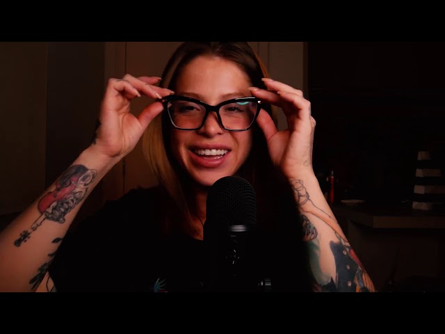 ASMR - Mostrando meus óculos da Koom