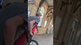 Lowestoft 50P Carl In Action