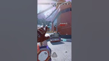 I STUCK HIM TWICE 🤣 #apexlegends #apex #apexcontroller #apexlegendsclips #apexclips #gaming #shorts