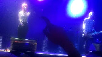 Paramore - The Only Exception (Live at The o2 Arena) 13/11/2010