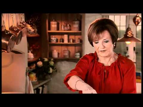 delia-smith---christmas-creole-cake