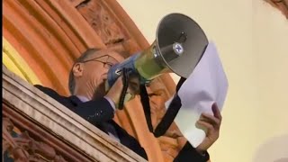 Obraćanje Rektora Đokića Okupljenim Studentima I Građanima. :Irenamrvica - Insta