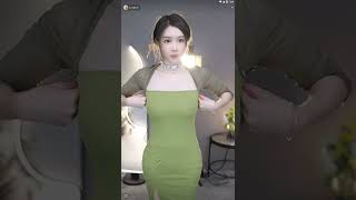 迷人的黎闪电20221030070444