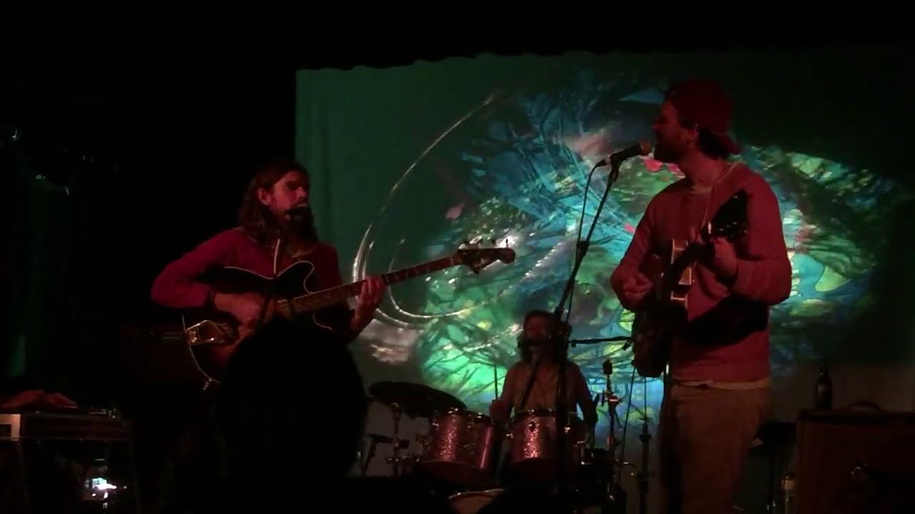 I heard this HIT in Bolinas (California)