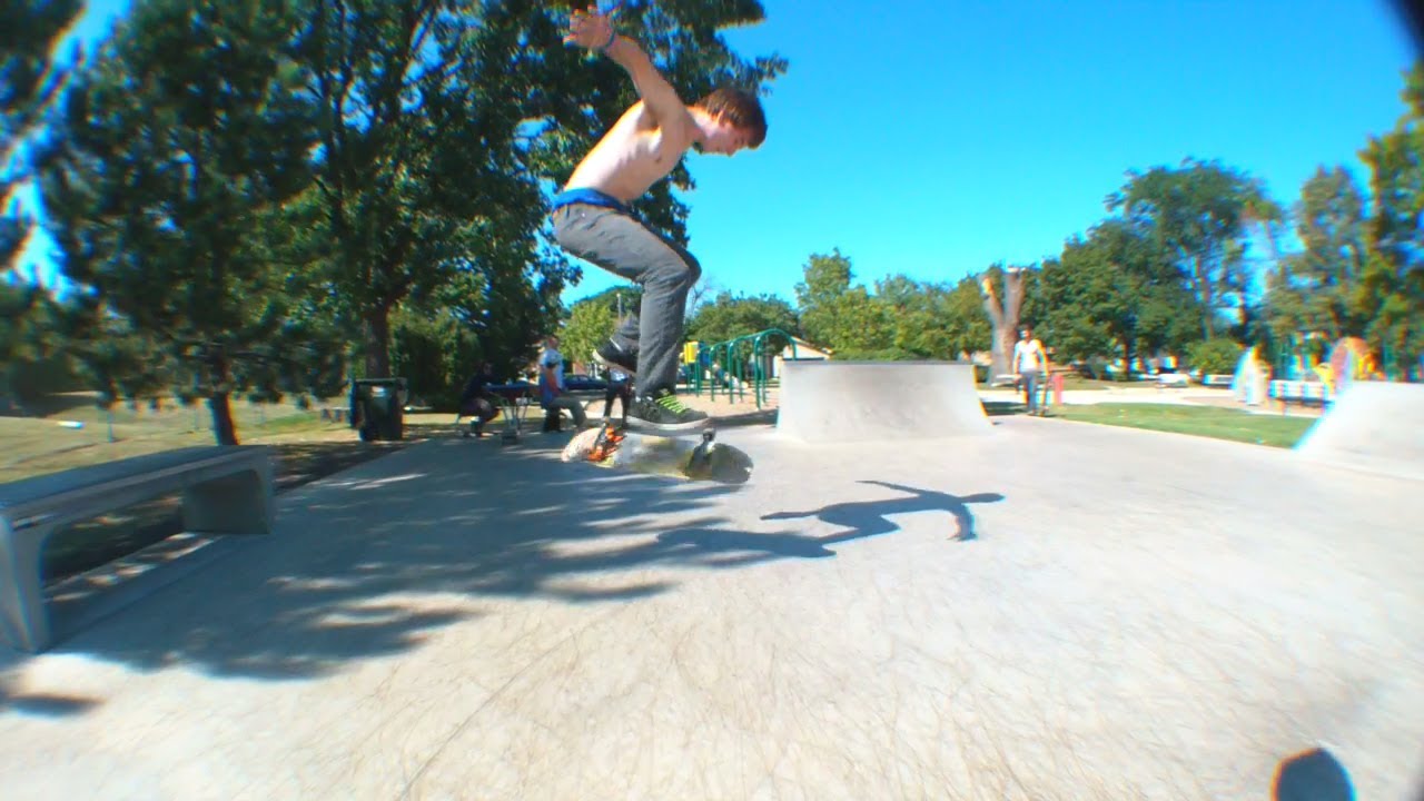 Skateboarder Does A Late Varial Heel!