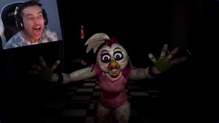 CRAZY MAN PLAYS A JUMPSCARE GAME (FUNNY REACTIONS) screenshot 4