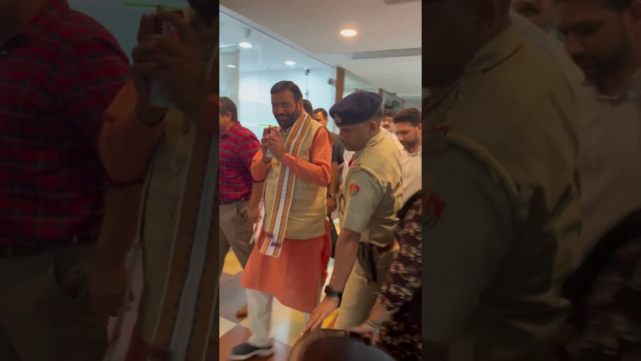 Honourable Haryana CM Mr. Nayab Singh Saini at Fortis Hospital, Gurugram 