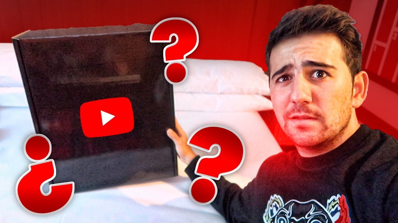 YOUTUBE ME HA DEJADO ALGO PRIVADO EN MI CAMA !! WTF - ElChurches funny moments in soccer