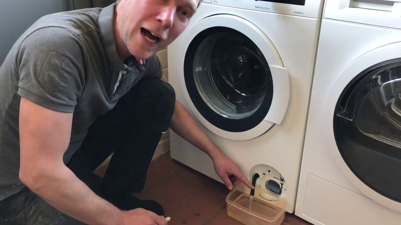 Schep Afbreken Knipoog Oplossen storing pomp wasmachine - YouTube