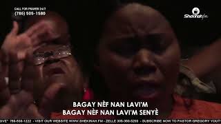 Un Jour À La Fois | Fifi Clement | Shekinah Adorasyon