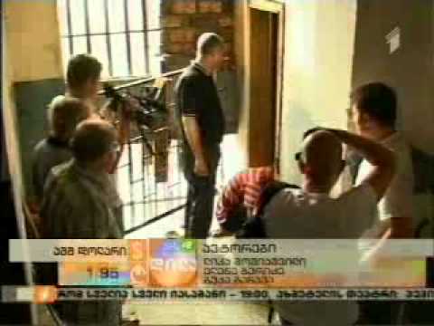 ,,ახალგაზრდა ადვოკატები\" ლიფტების თემაზე.