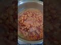 feijão fresquinho temperado na hora. não precisa de mais nada 😋👌