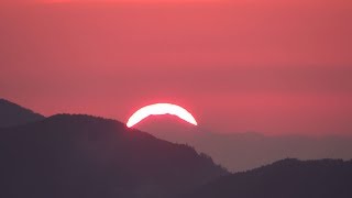 奈良で令和彩るダイヤ富士 260キロ先、鮮明に撮影