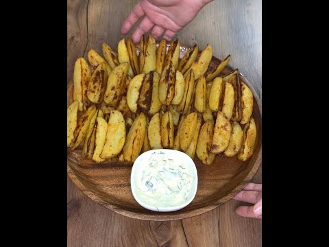 Video: Peasant-style Potatoes With Garlic Sauce
