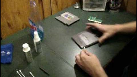 How To Clean Your NES Games
