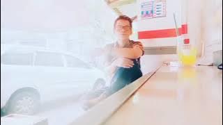 Cover Layar Tancap, singer Johan Asmara