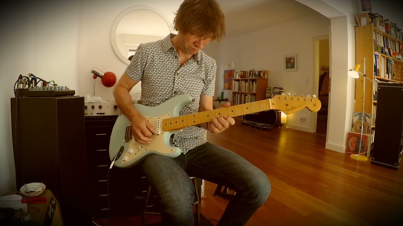 2005 Fender Custom Shop '56 Stratocaster Relic Limited Edition, sonic blue over sunburst