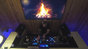 Michiel Cnudde  Lockdown Retro