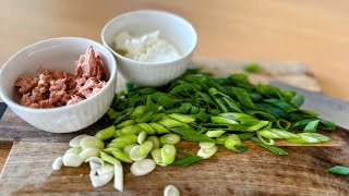 Do you have canned tuna at home? A simple, quick and very tasty salad recipe!