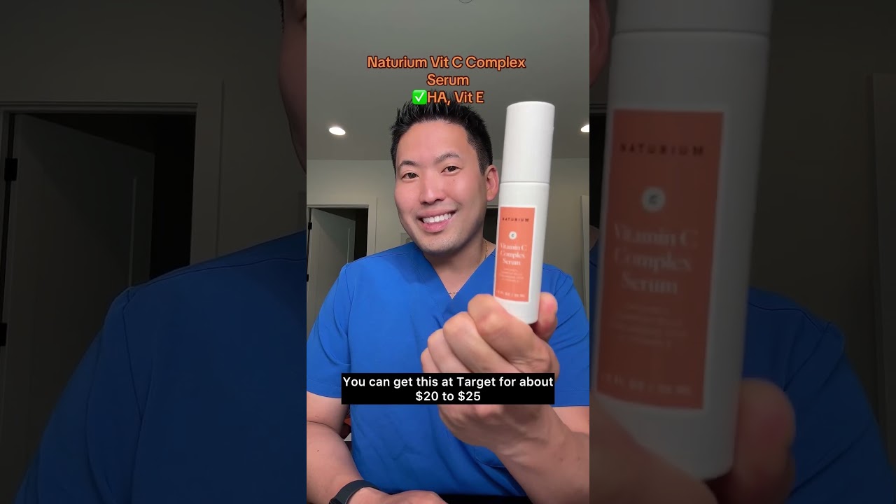 Дерматологи порекомендовали доступные сыворотки с витамином С для сияния кожи!