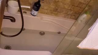 Taking a Bath,  Splash Sound Effects