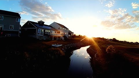 Sunset Bursting - QAV210 Revisited #FPV