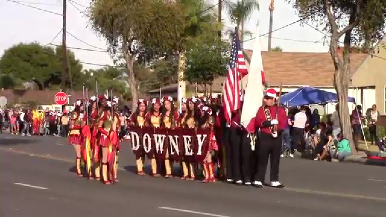 Downey Christmas Parade 2022 Downey High School At Downey Christmas Parade 2015 - Youtube