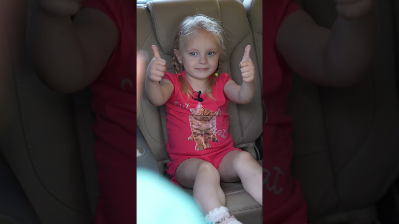 Кристина и её хотелки ч.1) А сколько мест в вашей машине? 