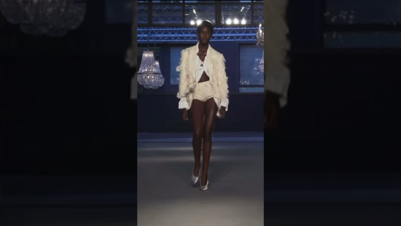 Laura Reyes for No. 21 S/S 23 