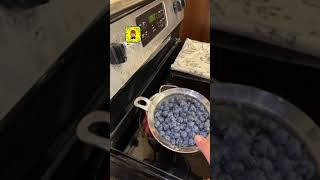 صوص التوت الأزرق blueberry sauce مع عمو سمير