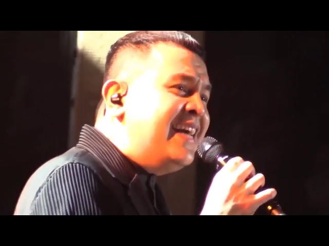 TULUS  - Medley Lagu Sumatera Barat Konser Monokrom class=