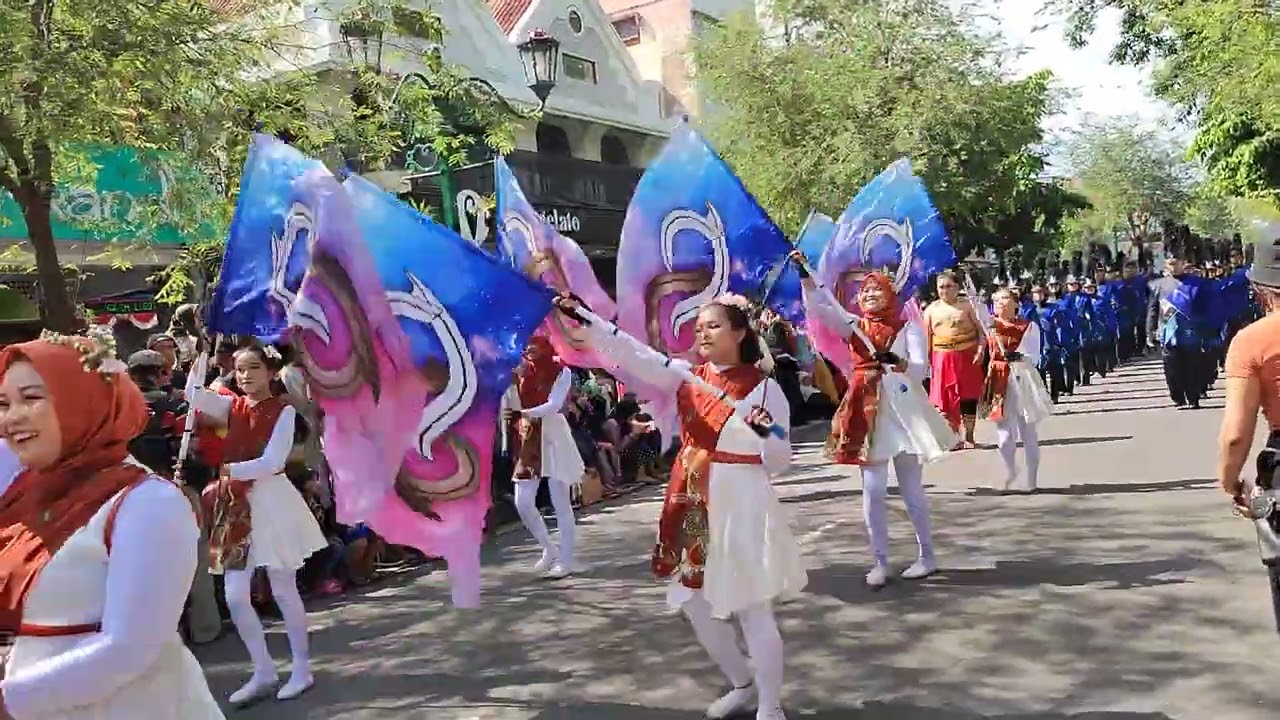 street parade keren kategori umum - HB Cup 2022