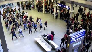 Flash Mob At St Pancras International Nye 2010