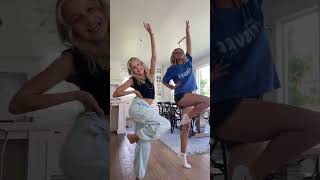 I LOVE doing DANCES with my LITTLE SISTER! 👯‍♀️🥳 #shorts
