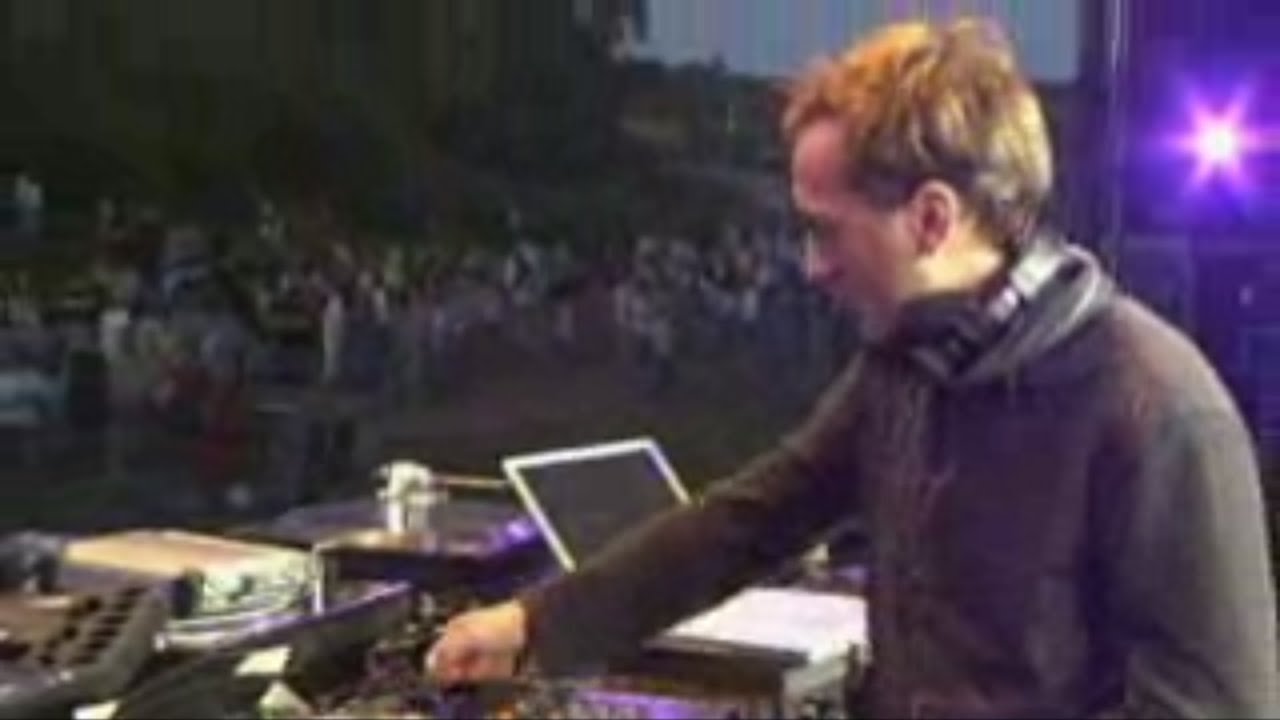 PAUL VAN DYK LIVE @ DANCE VALLEY 2005 - THE NETHERLANDS (06-08-2005) [FULL SET] #PAULVANDYK #PVD