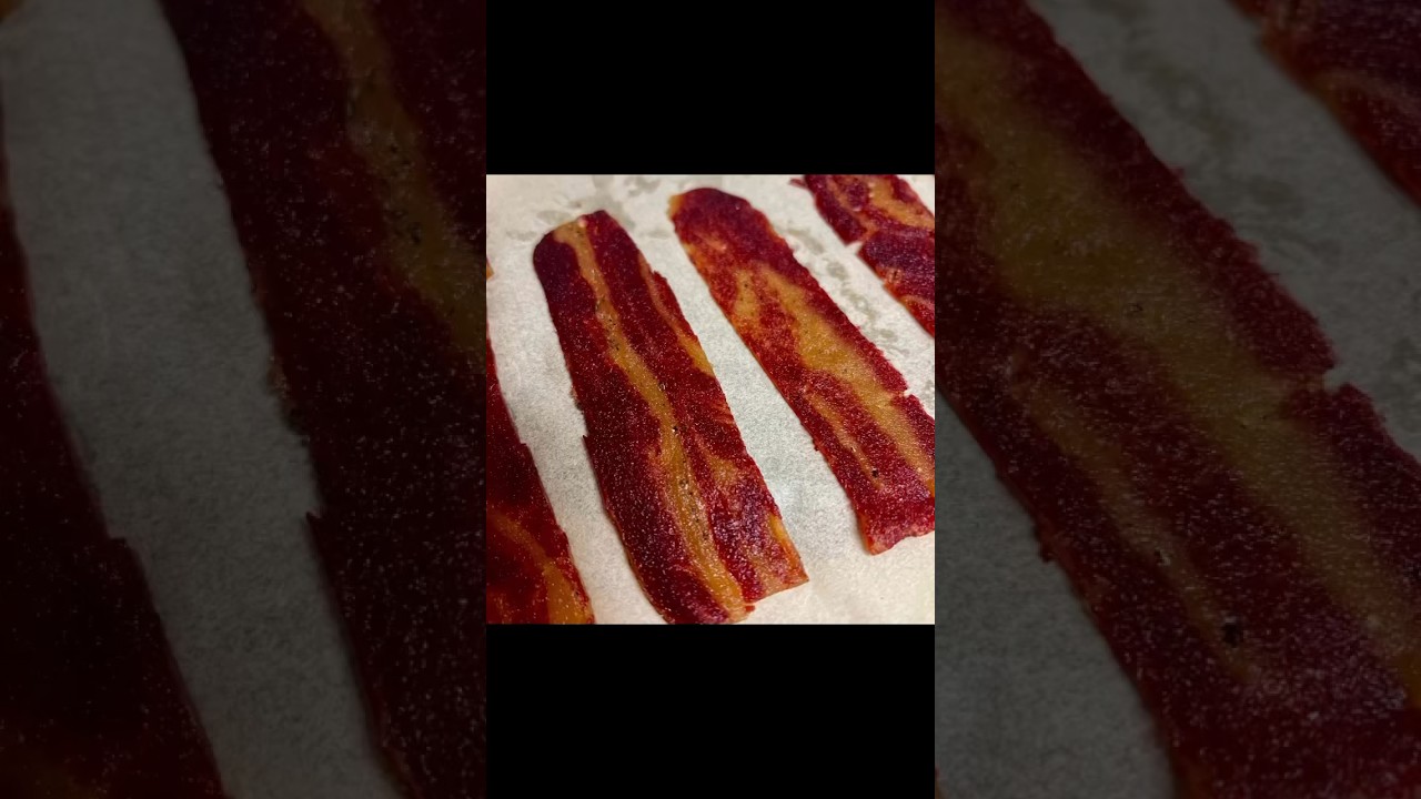 I made homemade vegan bacon and then turned it into a french toast crunch wrap 🥓 